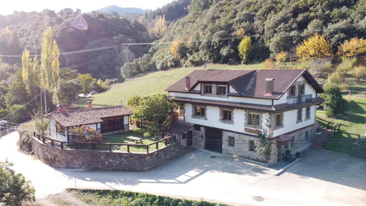 Apartamentos Rurales Valverde Potes Bagian luar foto