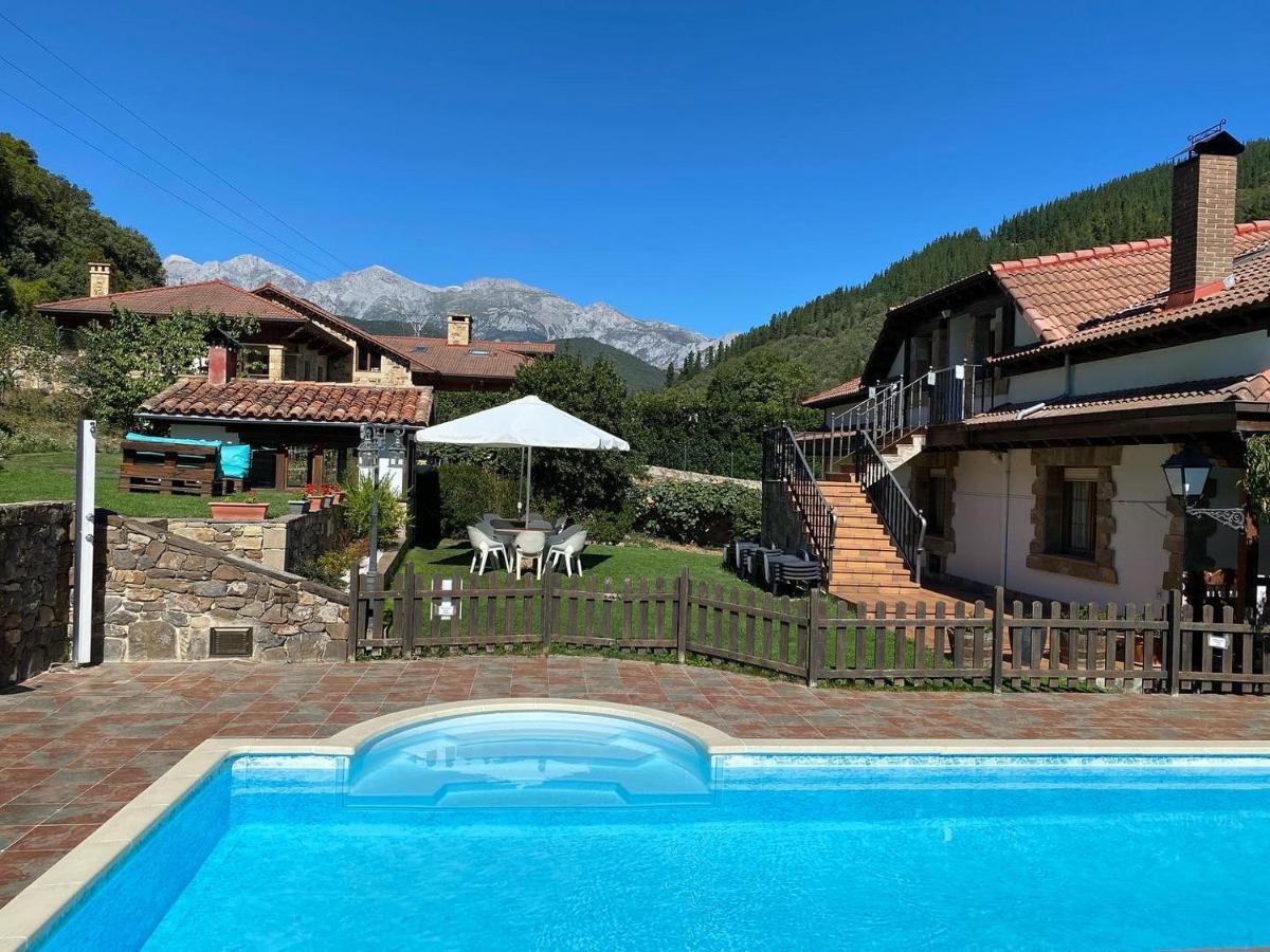 Apartamentos Rurales Valverde Potes Bagian luar foto