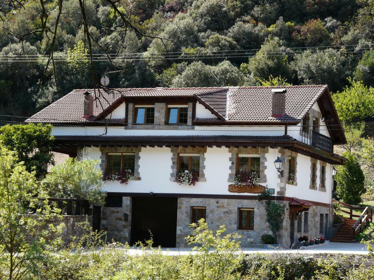 Apartamentos Rurales Valverde Potes Bagian luar foto